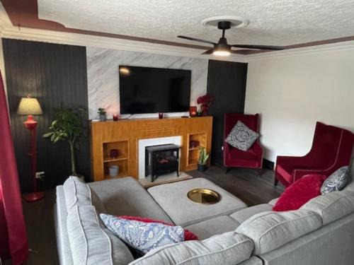 Bridgeland Apartment | Merlot House
