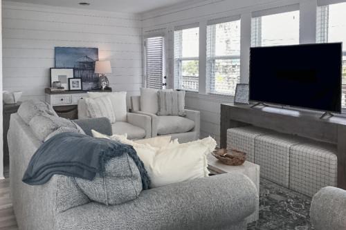 Dauphin Island House | Mermaid Tales