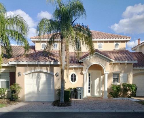 Tuscan Hills Villa | Mermaid Villa near Disney 4 Bedrooms Pool & Spa!