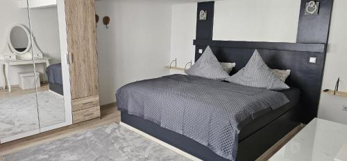 Diez Apartment | Meros
