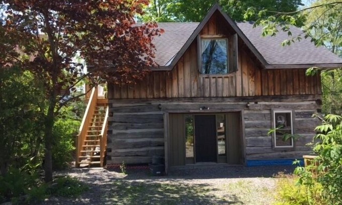 Merrickville Bed & Breakfast | Merrickville Guest Suites