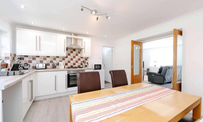 Merthyr Tydfil House | Merthyr Cultural Quarter Cottage