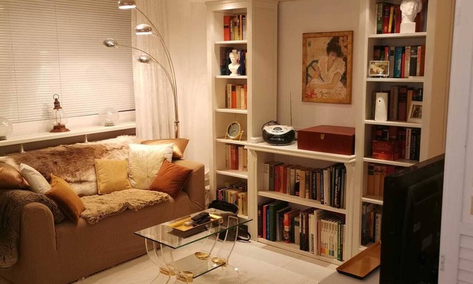 Sudoststadt Apartment | MESSE Very nice, cozy apartment