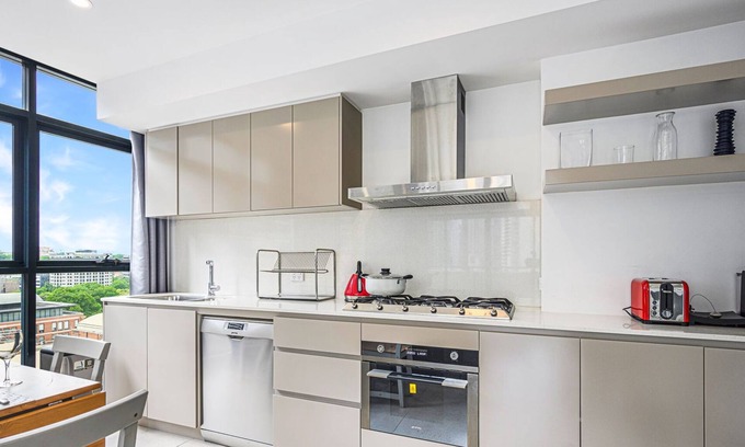 Haymarket Apartment | MetaWiseBnB|Sydney CBD|Chinatown|Luxe 2Bed Penthouse Bella