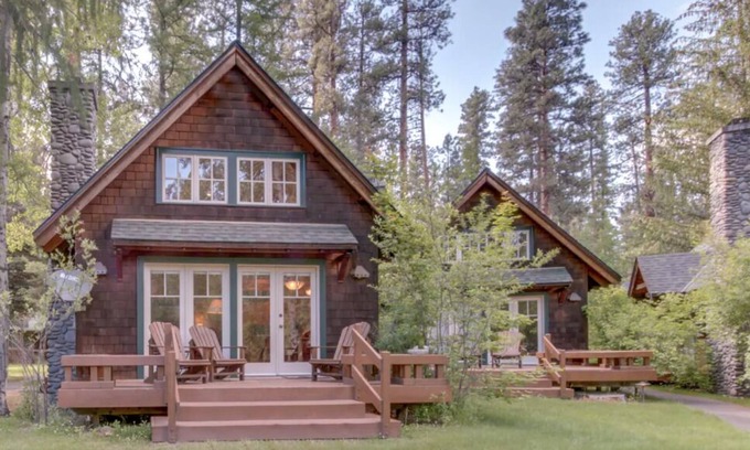 Camp Sherman Cabin | Metolius River Resort Cabin 4 - Luxurious cabin on the Metolius River w/