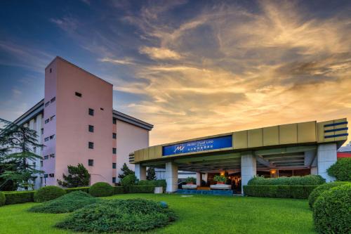 Middle Chaoyang Hotel | Metropark Lido Hotel Beijing