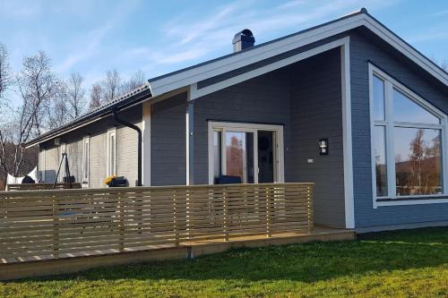 Lenvik House | Mettes holiday home