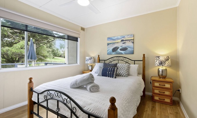 Metung Apartment | Metung Akora 2Bdrm Apartment4 Pets& Boats welcome!