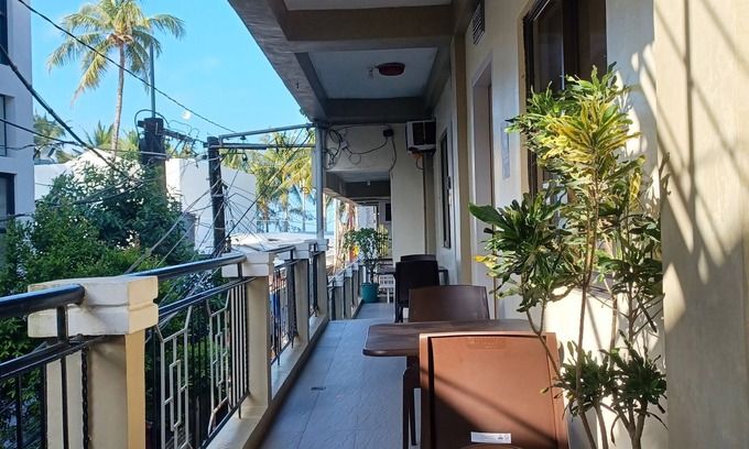 Boracay Island Hotel | MGG Casa Dela Playa
