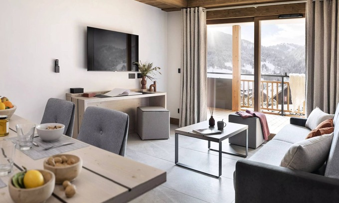 Les Contamines-Montjoie Apartment | MGM Hotels & Residences - Chalets Laska Residence * - Apartment 5 Rooms 10 Persons