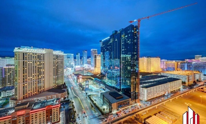 Las Vegas Condo | MGM Signature-29-821 1Br2Ba F1/Strip View Balcony