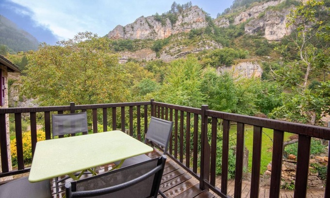 Sainte-Enimie House | Mgt053 - Appartement "La Tour" 2/4 Pers à Sainte Enimie