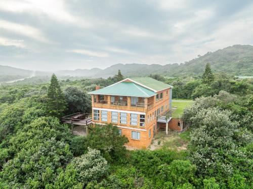 Ngqushwa Cabin | Mgwalana River Lodge