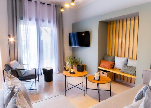 Mirina House | Mi casa su casa