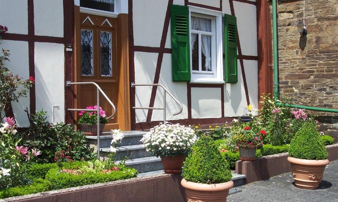 Morsbach Apartment | Mia Casa