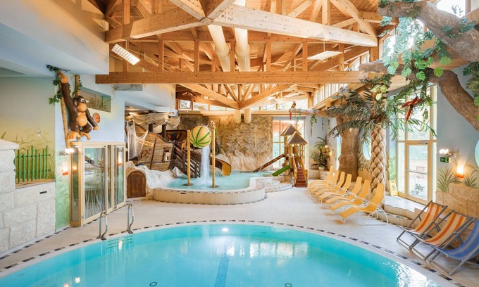 Ried im Oberinntal Hotel | miaflor Familien- & Aktivresort