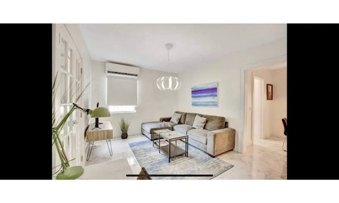 Buena Vista House | Miami Design District Apartment (D)