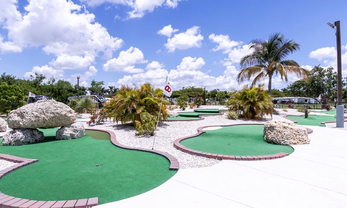 Ludlam RV Rental | Miami Everglades RV Resort