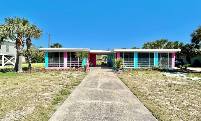 East End House | Miami Vice, across the street from the beach