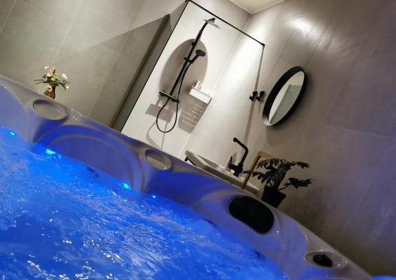 Temse Apartment | Mica beauty & wellness center