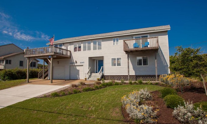 Sandbridge House | Michael-Xanadune