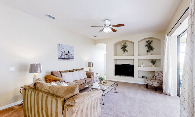 Legacy Park House | Mickey's Hideaway | Spacious house in Davenport with pool & children's items