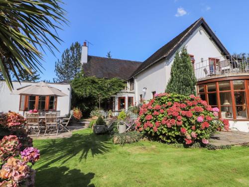Mickle Trafford House | Mickle Trafford Manor
