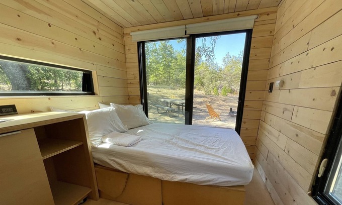 Wishon Cabin | Micro Cabin on The Lake