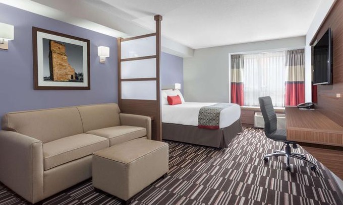 Bonnyville Hotel | Microtel Inn & Suites by Wyndham Bonnyville