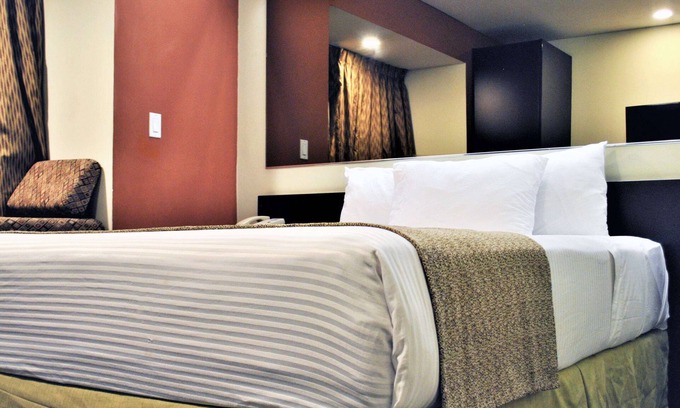 Toluca Hotel | Microtel Inn & Suites by Wyndham Toluca