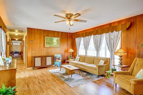Monett House | Mid-Century 1950s Retreat with Rec Room in Monett!