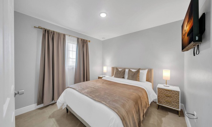 Centennial House | Mid century 3-bedroom house family-friendly