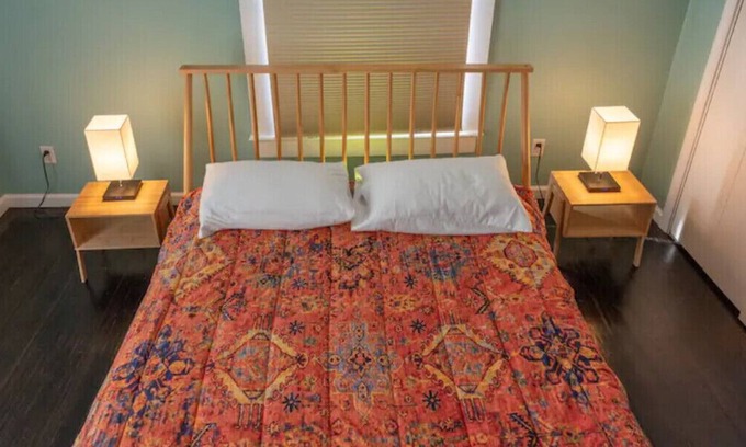 Staunton Apartment | Mid-Century Downtown Staunton Loft