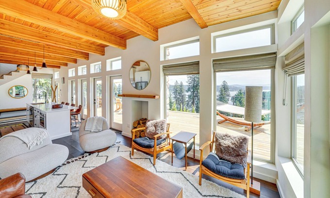 Worley House | Mid-Century Escape: Lake Views, Steps to Cave Bay!