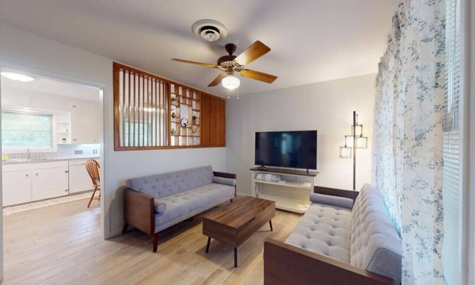 Navasota House | Mid-Century Home-Clean-Remodeled