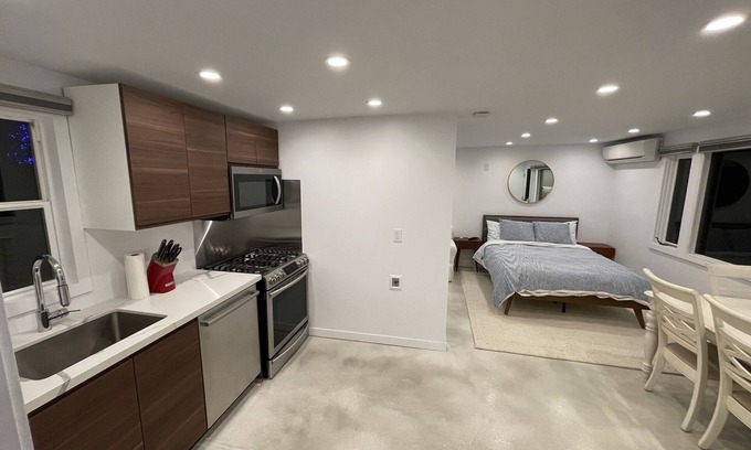 Capistrano Beach Apartment | Mid-Century Meets the Beach