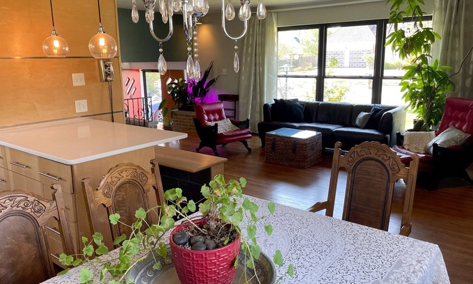Downers Grove House | Mid Century Modern close to Downtown