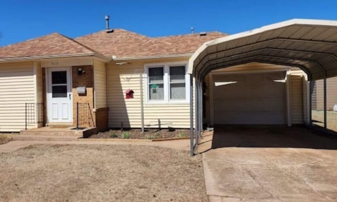 Kingman House | Mid-century modern 2bdrm home in Kingman