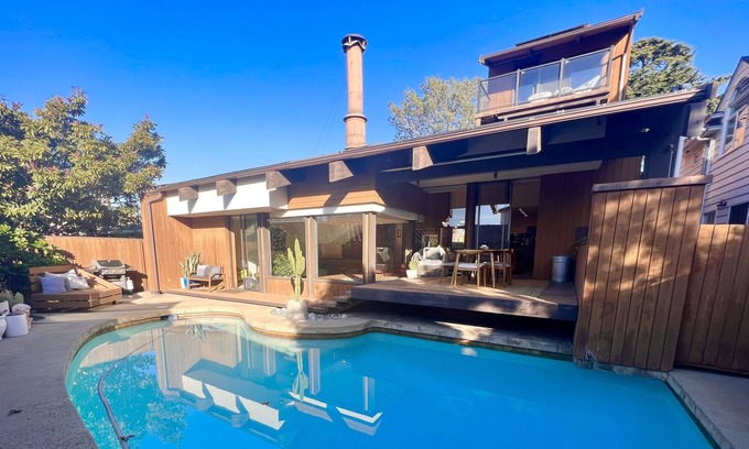 Mission Hills House | Mid-Century Modern Dream Home with Pool + Art