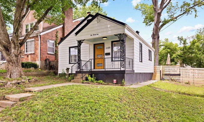 Poplar Level House | Mid-Century Modern Gem Pet-Friendly 2BR w/Deck
