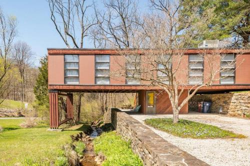 Wernersville House | Mid Century Modern Getaway with outdoor Hot Tub