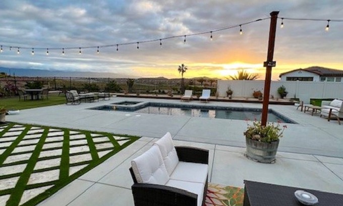 Patton House | Mid Century Modern Home with a View