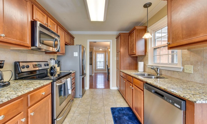 Mid City South Condo | Mid City South Condo ~ 7 Mi to LSU & Downtown!