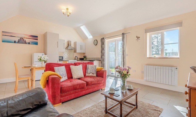 Stoney Stretton Cottage | Middle Cottage - UK43168