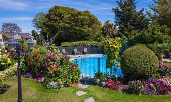 Blenheim Hotel | Middle Park Motel