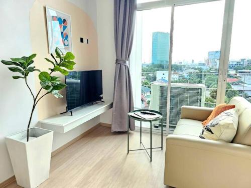 Chatuchak Apartment | Midtown Duplex Ratchayothin 275