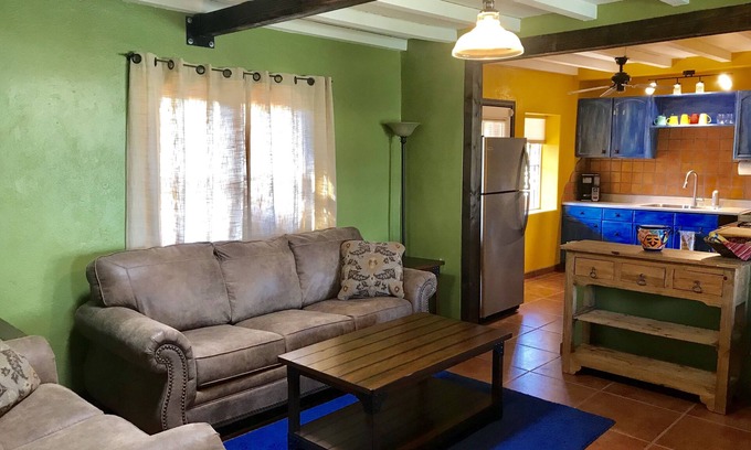 San Gabriel House | Midtown Festive Adobe Getaway, Outdoor Shower, BBQ, Horseshoes