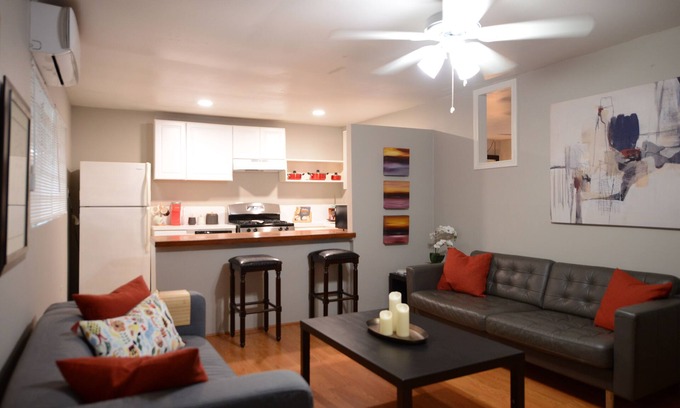 Neartown Apartment | Midtown Gem Sleeps 3-Hot Location!