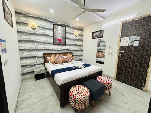 Delhi House | Midtown Homes I