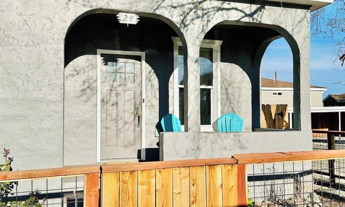Downtown Reno House | Midtown/Renovated 3 TVs Sleeps 7